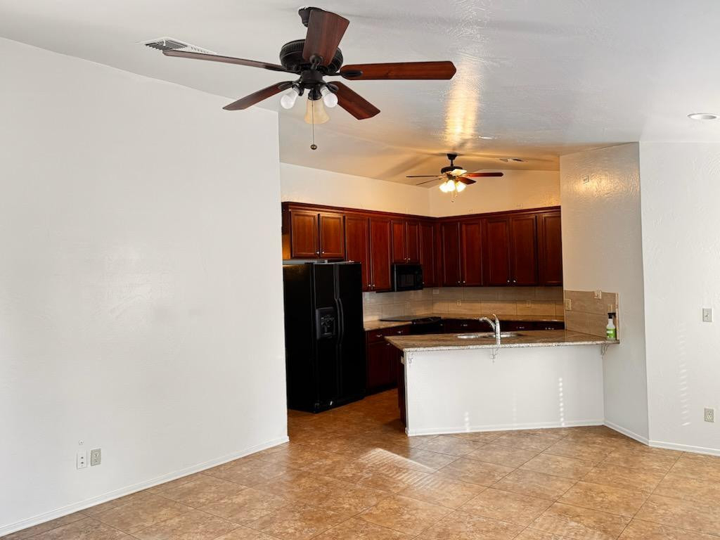 1043 S Rose - Photo 5