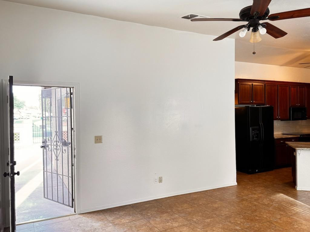 1043 S Rose - Photo 9