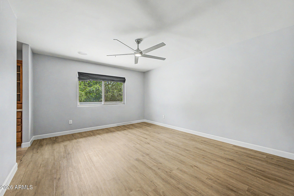 2311 E Colter Street - Photo 28