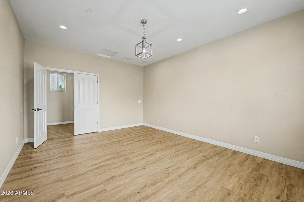 2311 E Colter Street - Photo 59