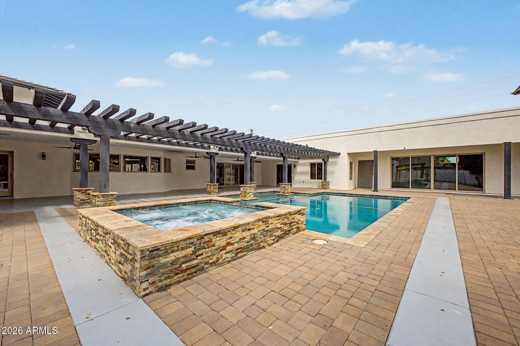 2311 E Colter Street - Photo 68