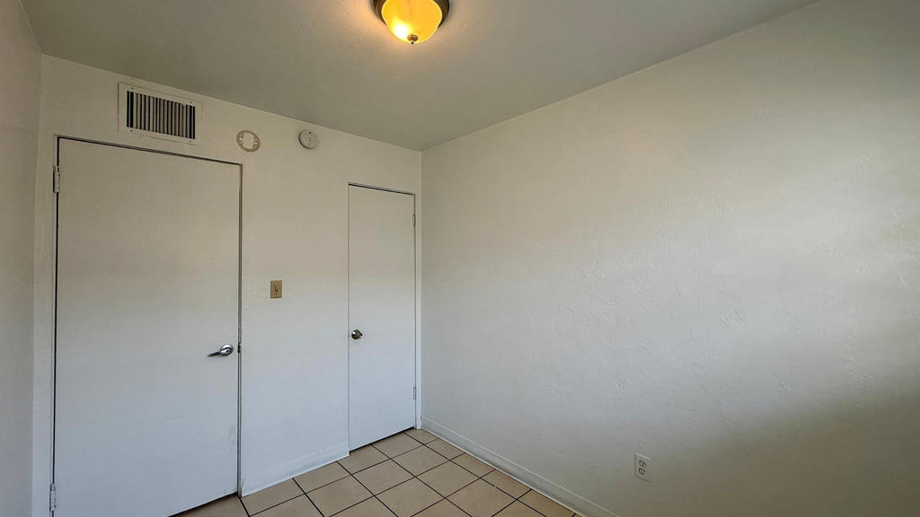 7532 N 21st Avenue - Photo 15