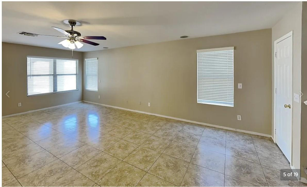12808 N Main Street - Photo 2