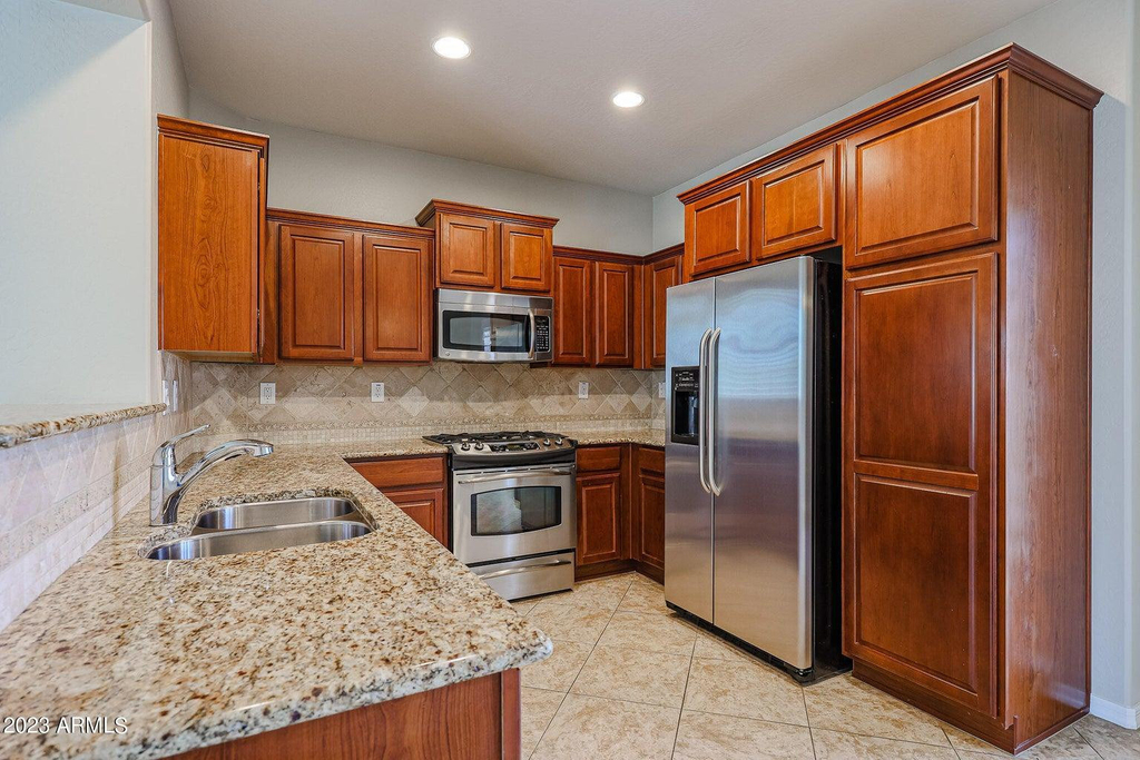 29319 N 21st Drive - Photo 6