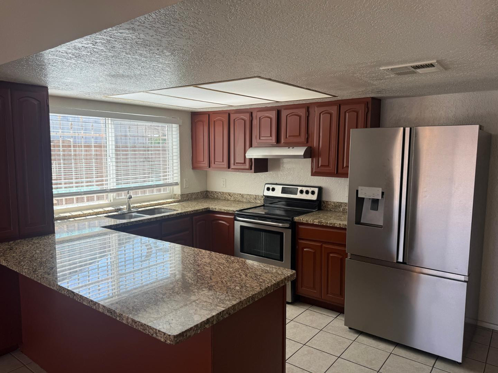 7137 W Colter Street - Photo 6