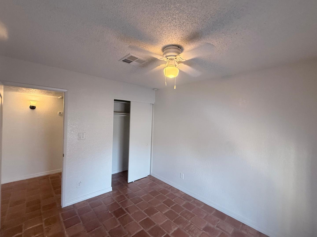 7137 W Colter Street - Photo 19