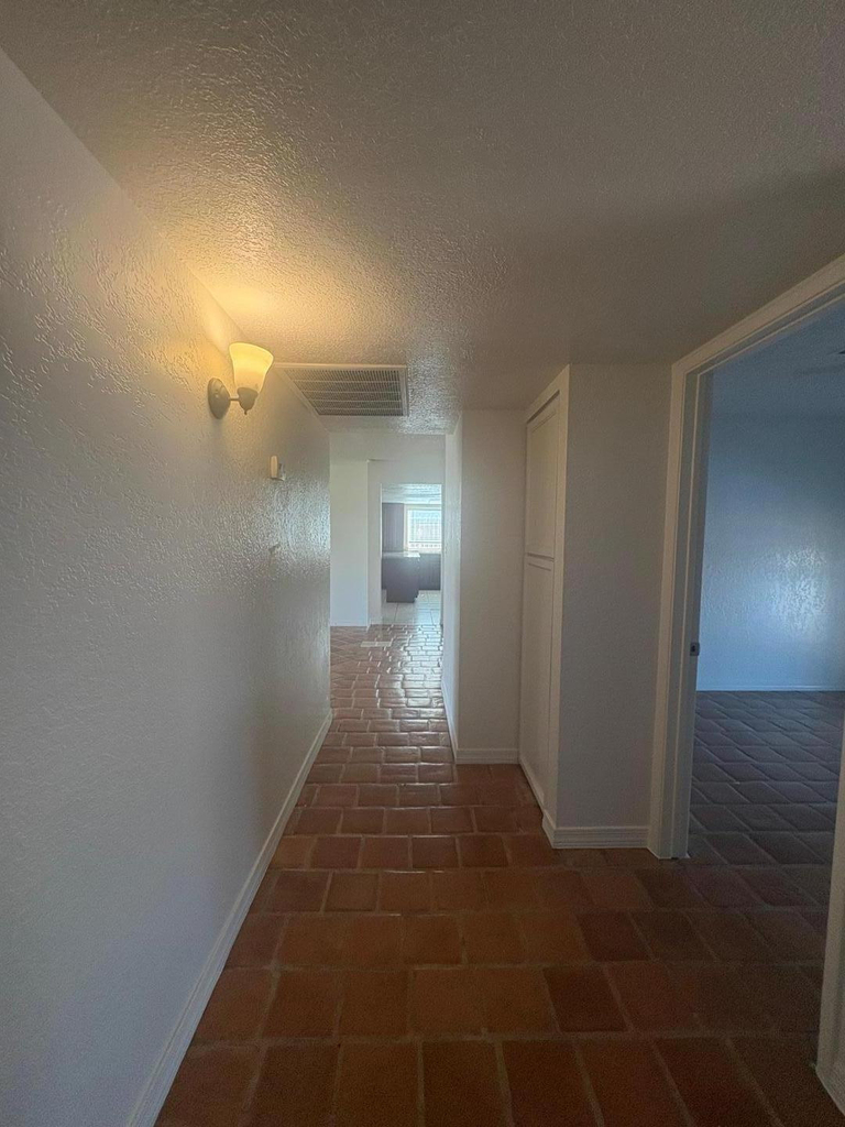7137 W Colter Street - Photo 3
