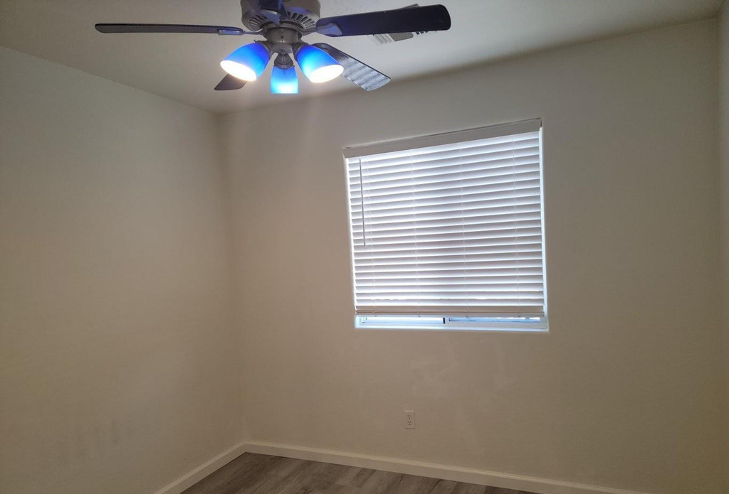 7226 S 48th Glen - Photo 13