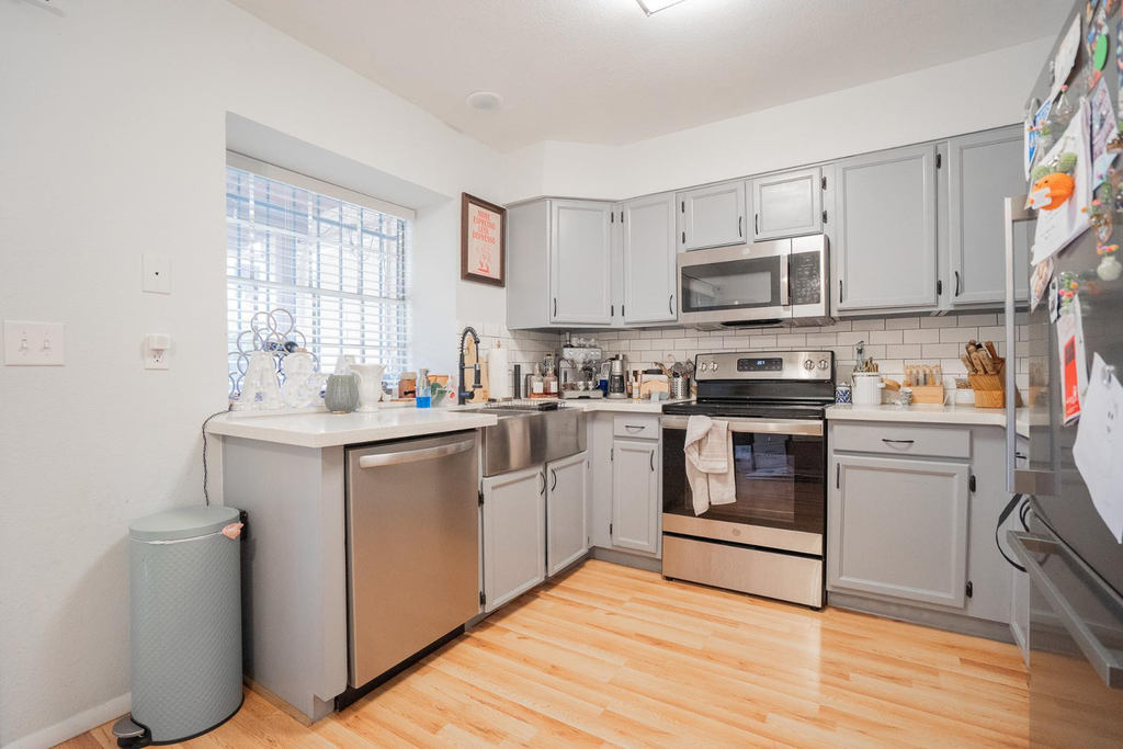 8111 W Wacker Road - Photo 7