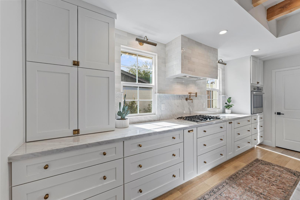 4244 N 35th Place - Photo 5