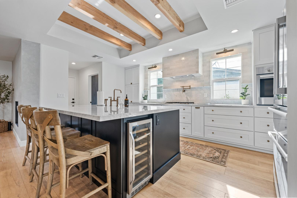 4244 N 35th Place - Photo 7