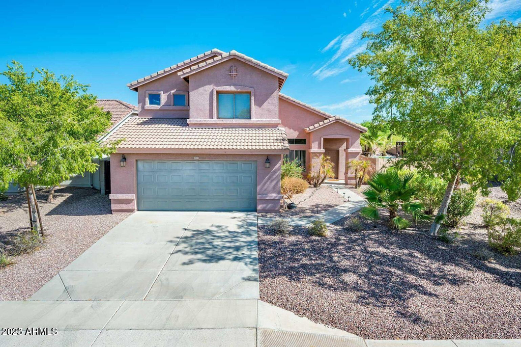 13604 W Rovey Avenue - Photo 1