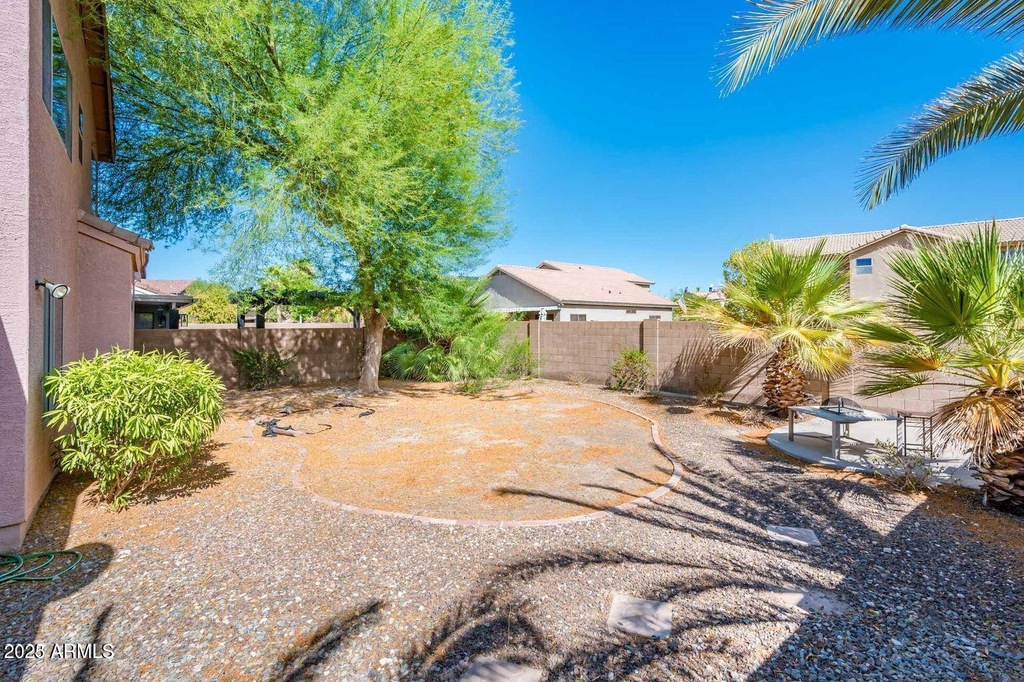 13604 W Rovey Avenue - Photo 27