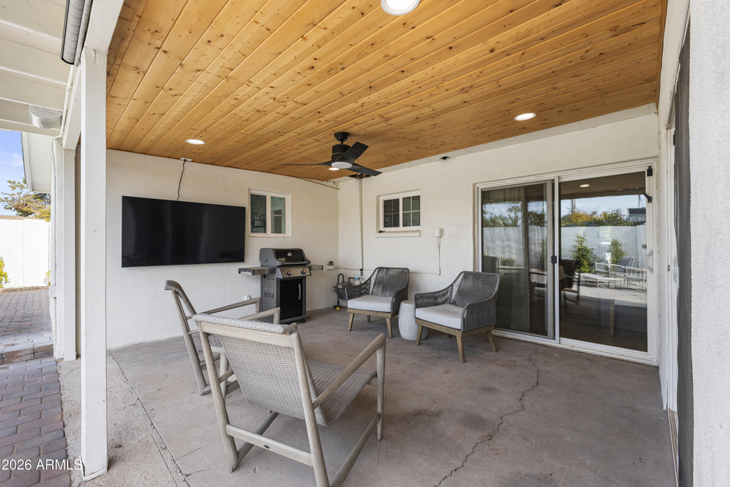 4244 N 35th Place - Photo 35