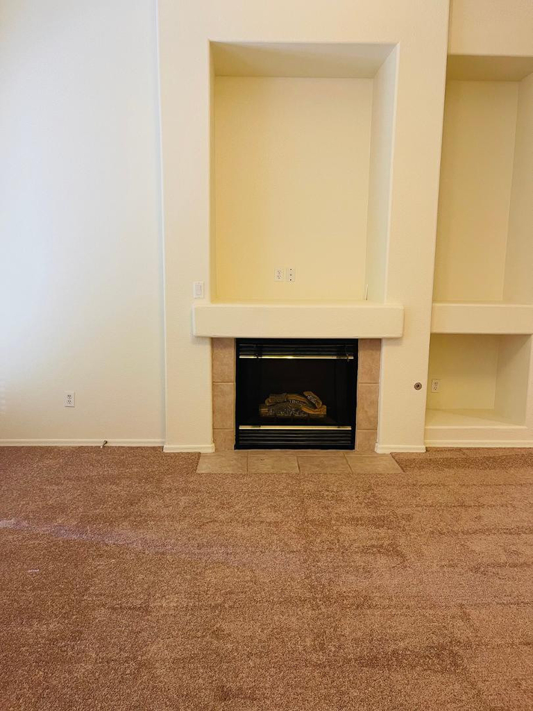 8201 W Quail Avenue - Photo 9