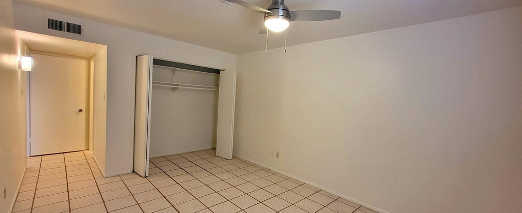 3056 N 32nd Street - Photo 11