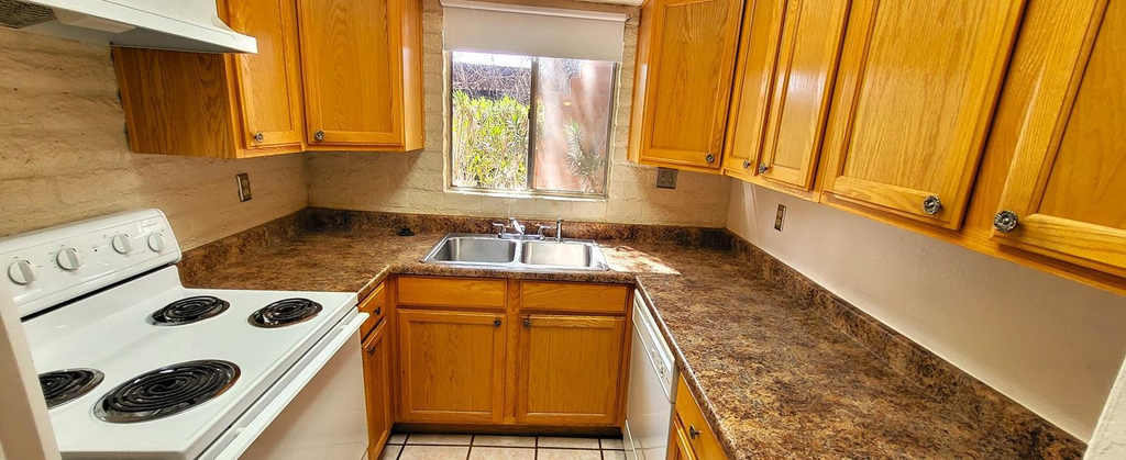 3056 N 32nd Street - Photo 6