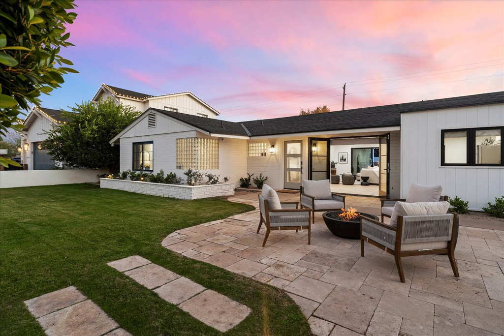 3827 E Hazelwood Street - Photo 33