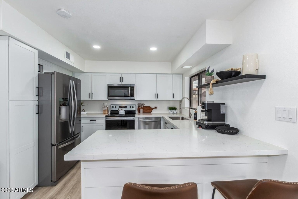 4511 N 31st Place - Photo 8