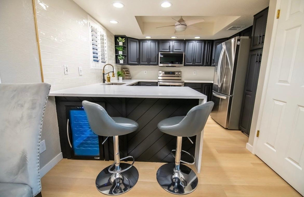 4303 E Cactus Road - Photo 13