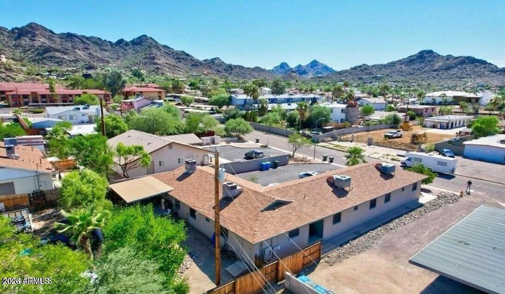 1420 E Brown Street - Photo 1