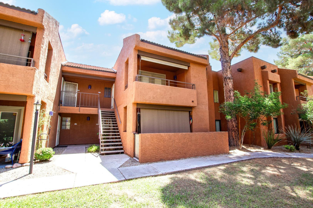 4704 E Paradise Village Parkway N - Photo 13