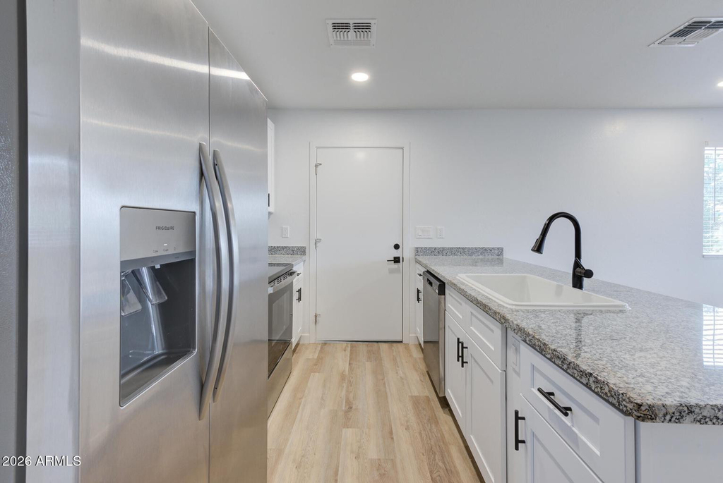 2210 E Alta Vista Road - Photo 4