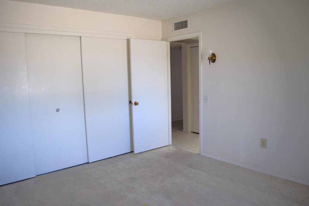 12411 W Foxfire Drive - Photo 9