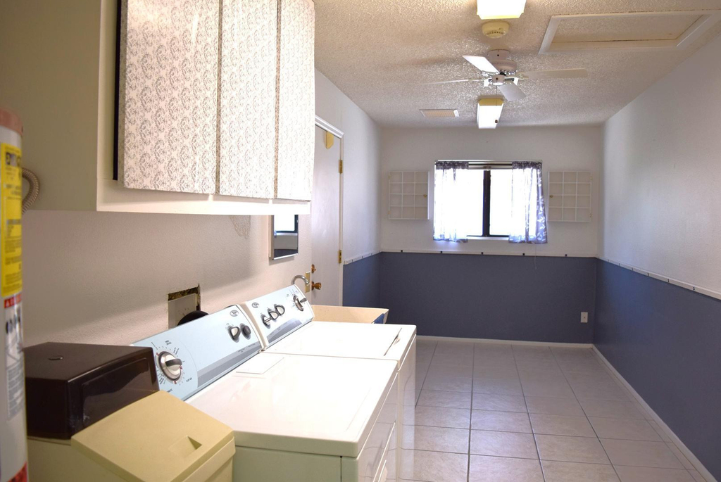 12411 W Foxfire Drive - Photo 18