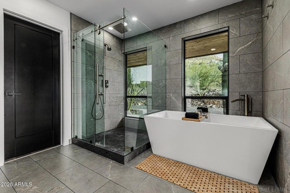 6111 E Victoria - Photo 21