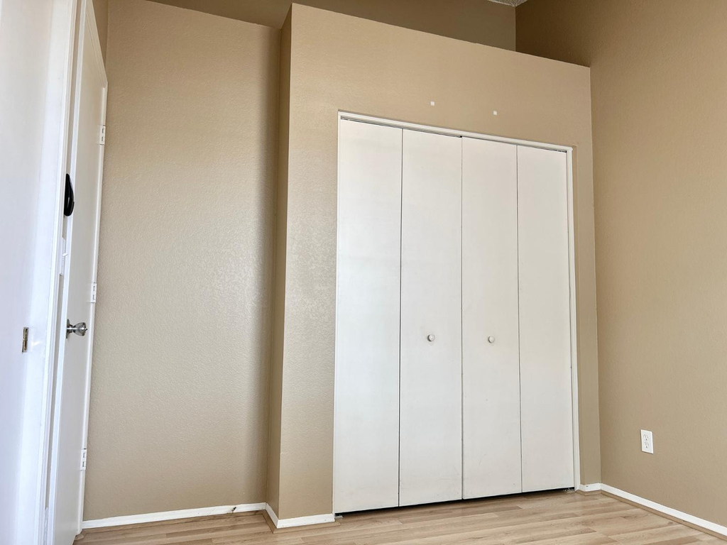 2301 E University Drive - Photo 12