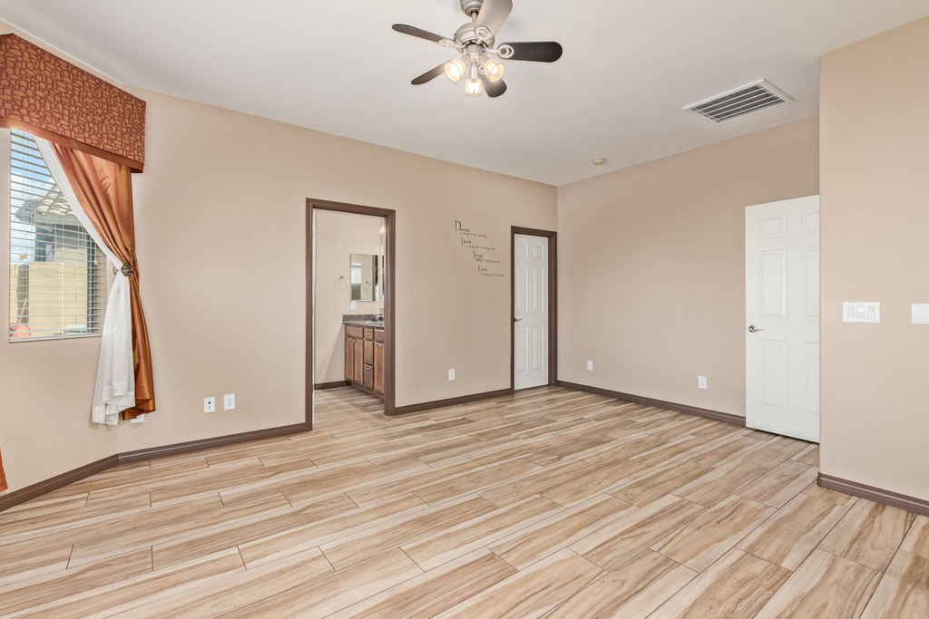 2624 W Beautiful Lane - Photo 21