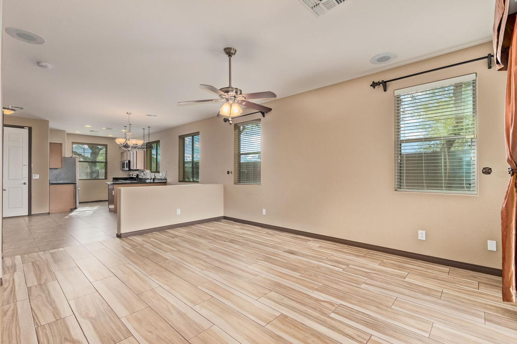 2624 W Beautiful Lane - Photo 18