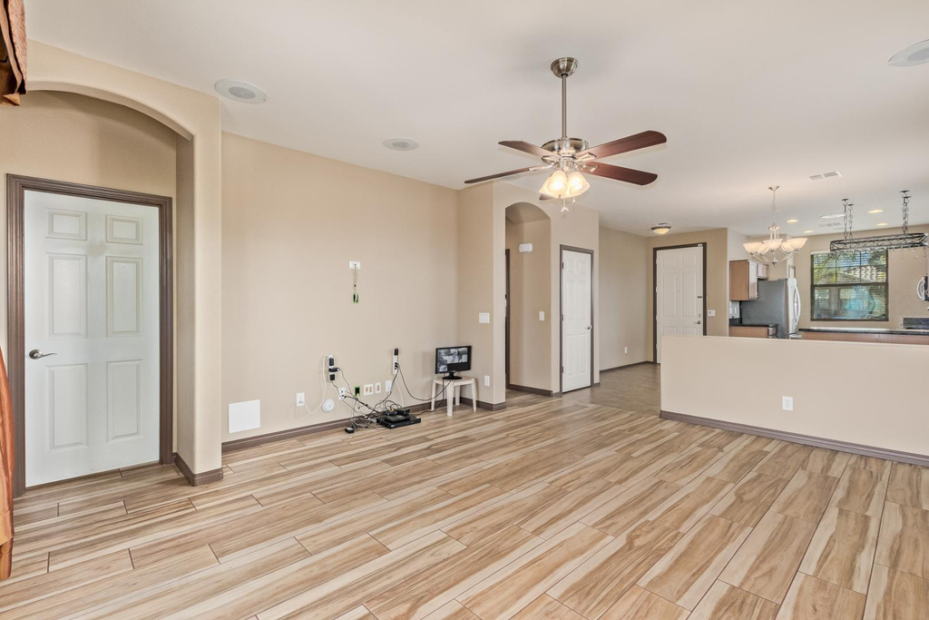 2624 W Beautiful Lane - Photo 11