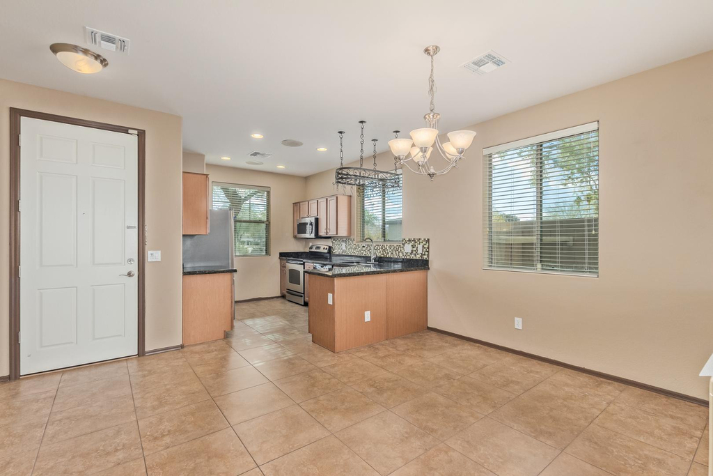 2624 W Beautiful Lane - Photo 4