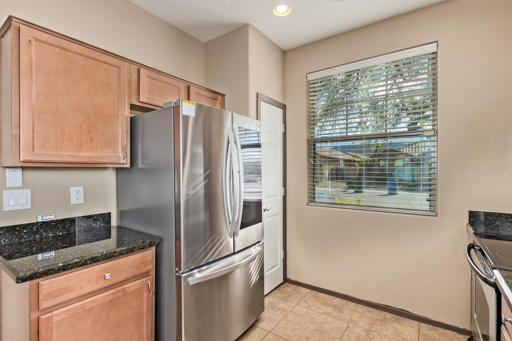 2624 W Beautiful Lane - Photo 6