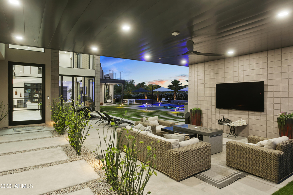 10019 N 57th Street - Photo 83