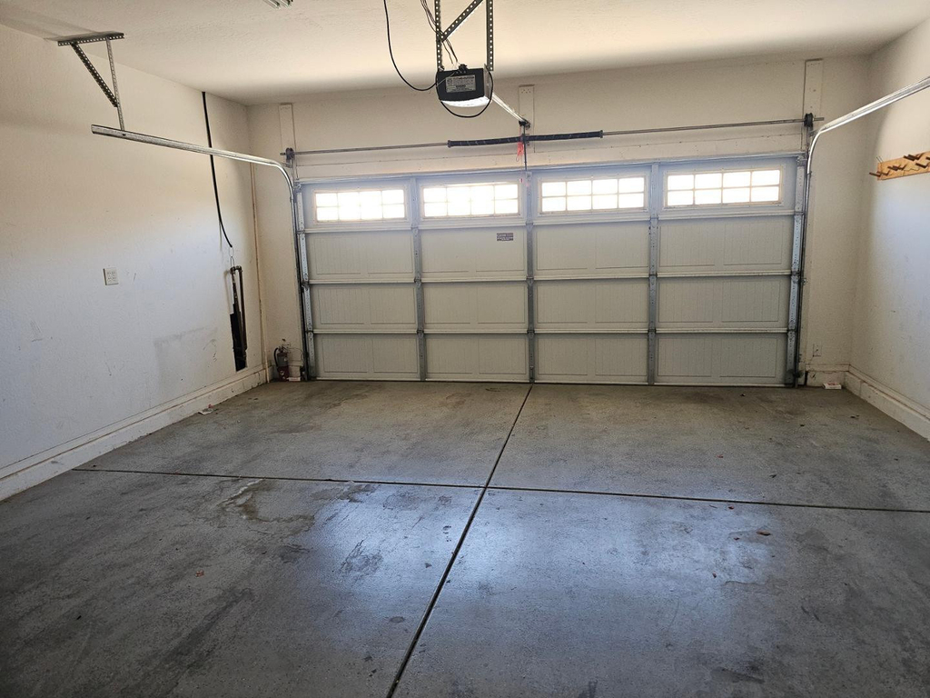 18515 W Caribbean Lane - Photo 25
