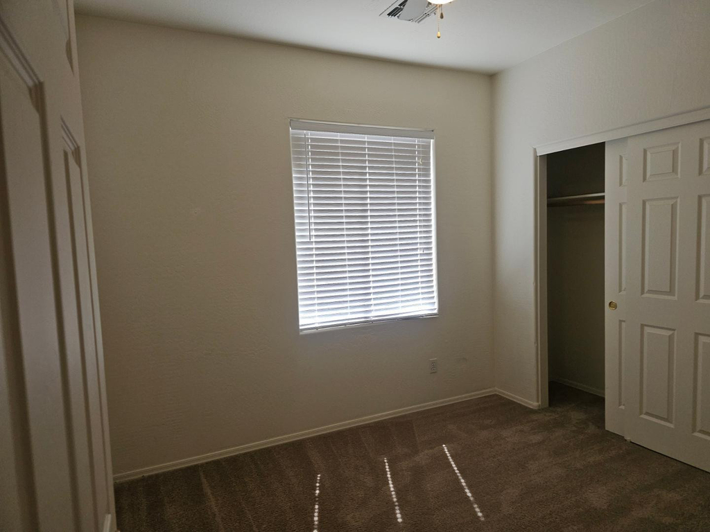 18515 W Caribbean Lane - Photo 21