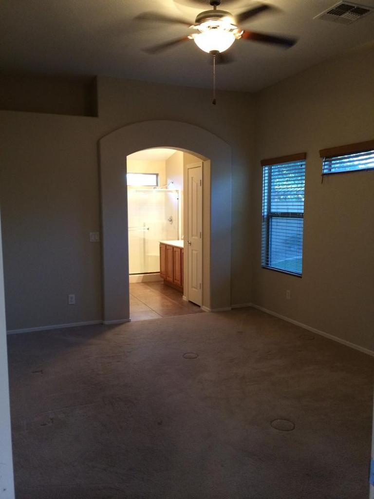 510 E Kent Avenue - Photo 13