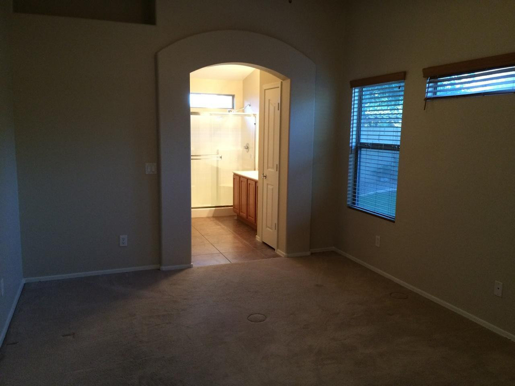 510 E Kent Avenue - Photo 14