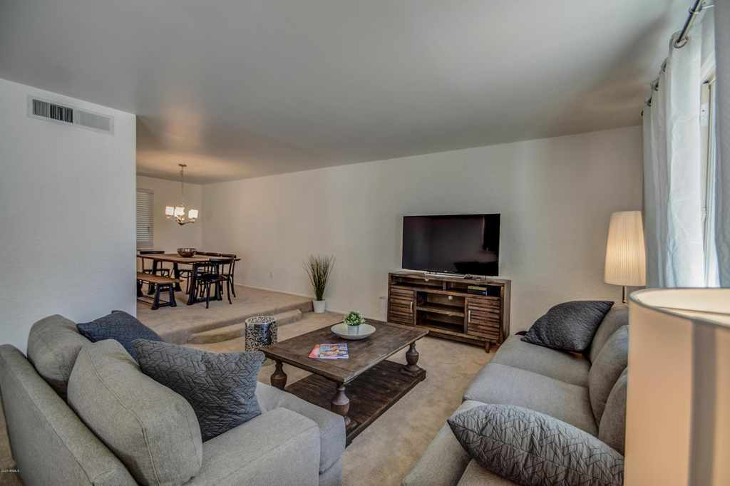 8420 E Keim Drive - Photo 5