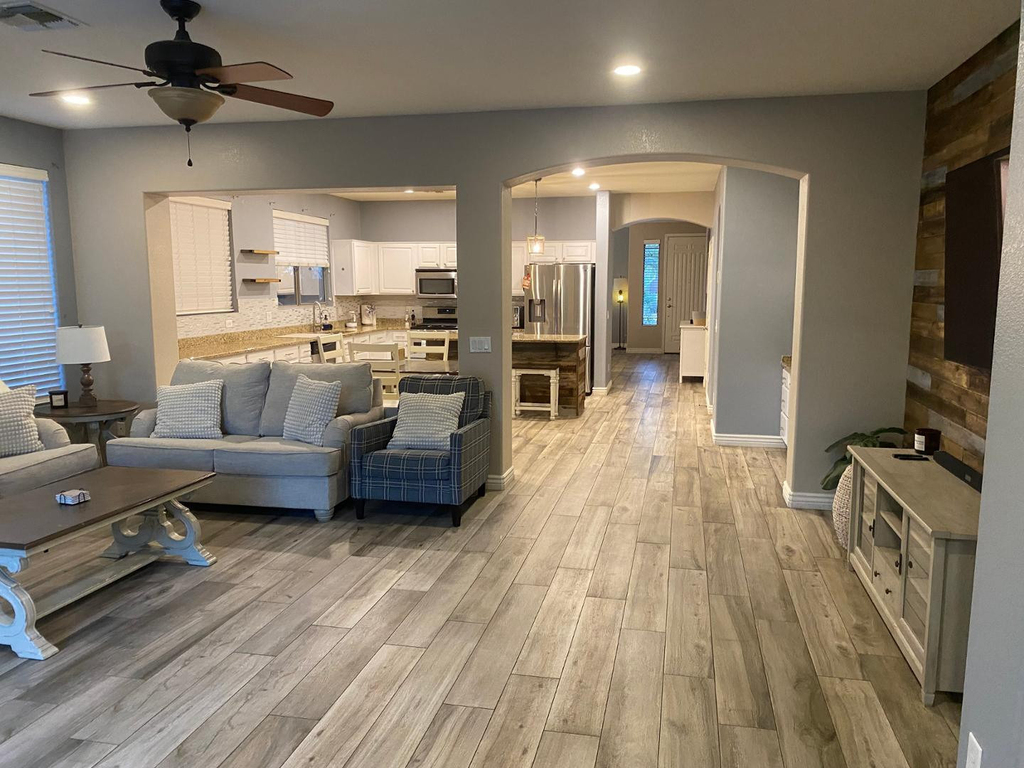 9237 W Irma Lane - Photo 3