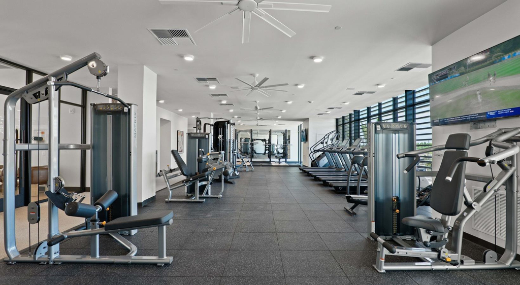 500 E Rivulon Boulevard - Photo 22