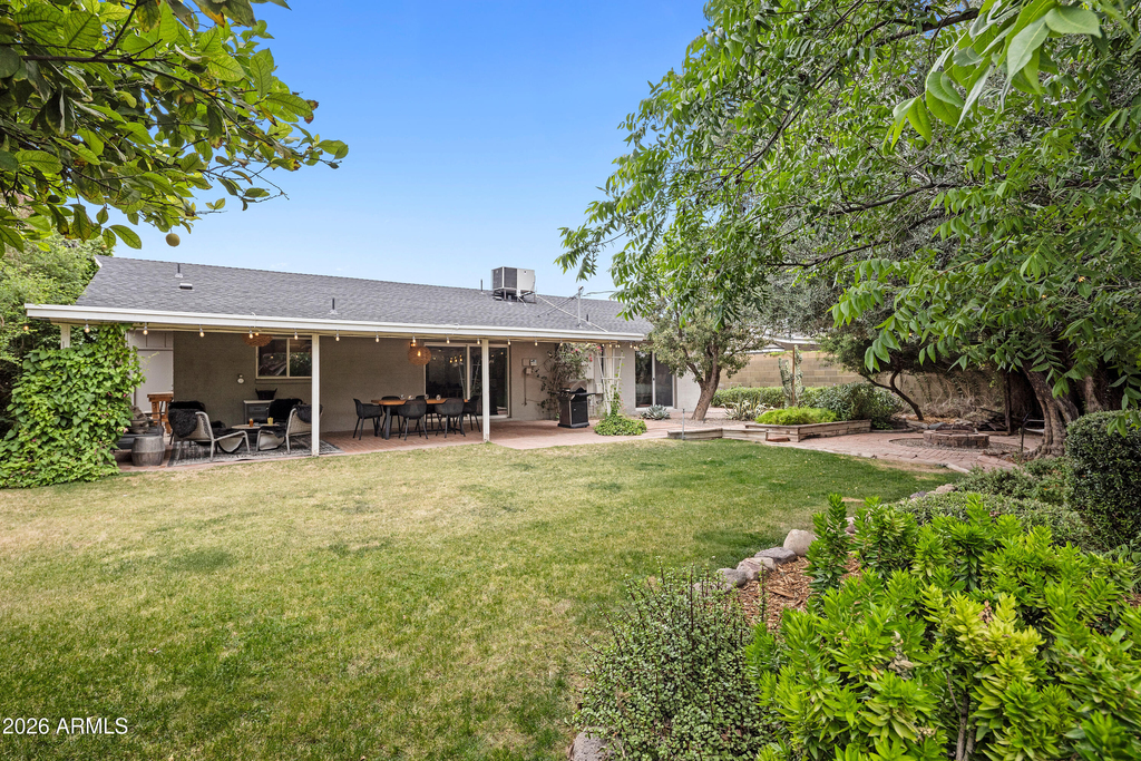 8543 E Mitchell Drive - Photo 32