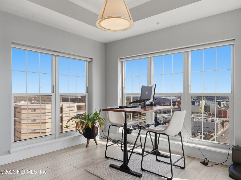 400 E Bay Street - Photo 15