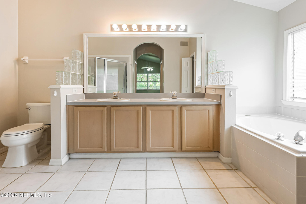 11516 Joliet Falls Lane - Photo 8