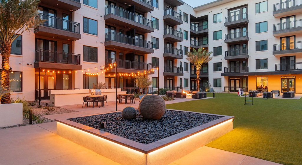 500 E Rivulon Boulevard - Photo 29
