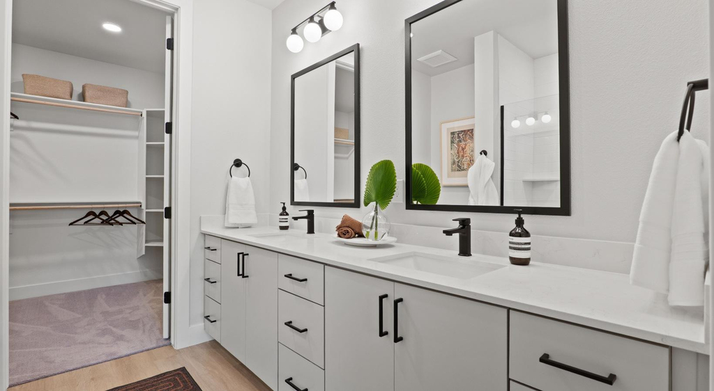 500 E Rivulon Boulevard - Photo 6
