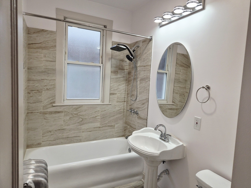 7826 S Bennett Avenue - Photo 11